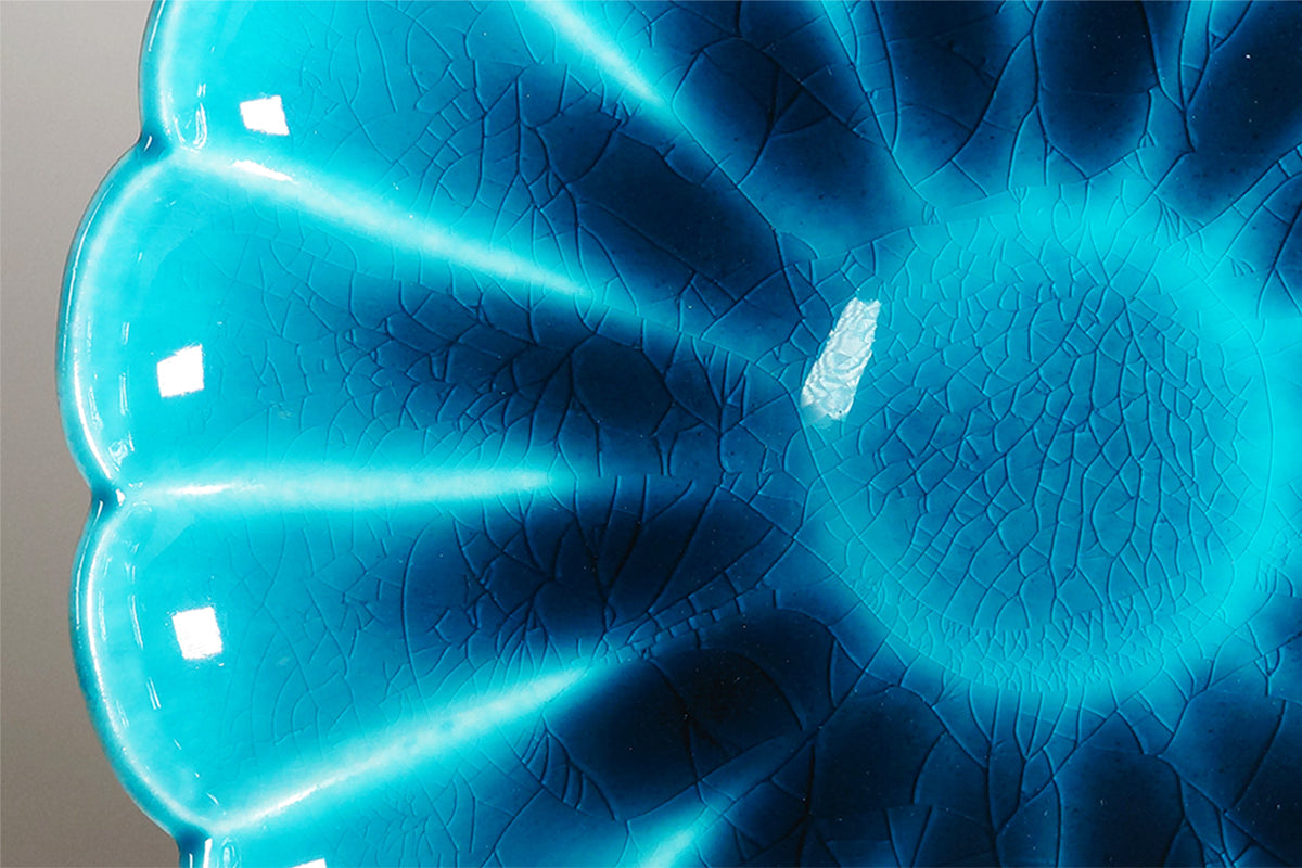 青釉 六寸菊型皿