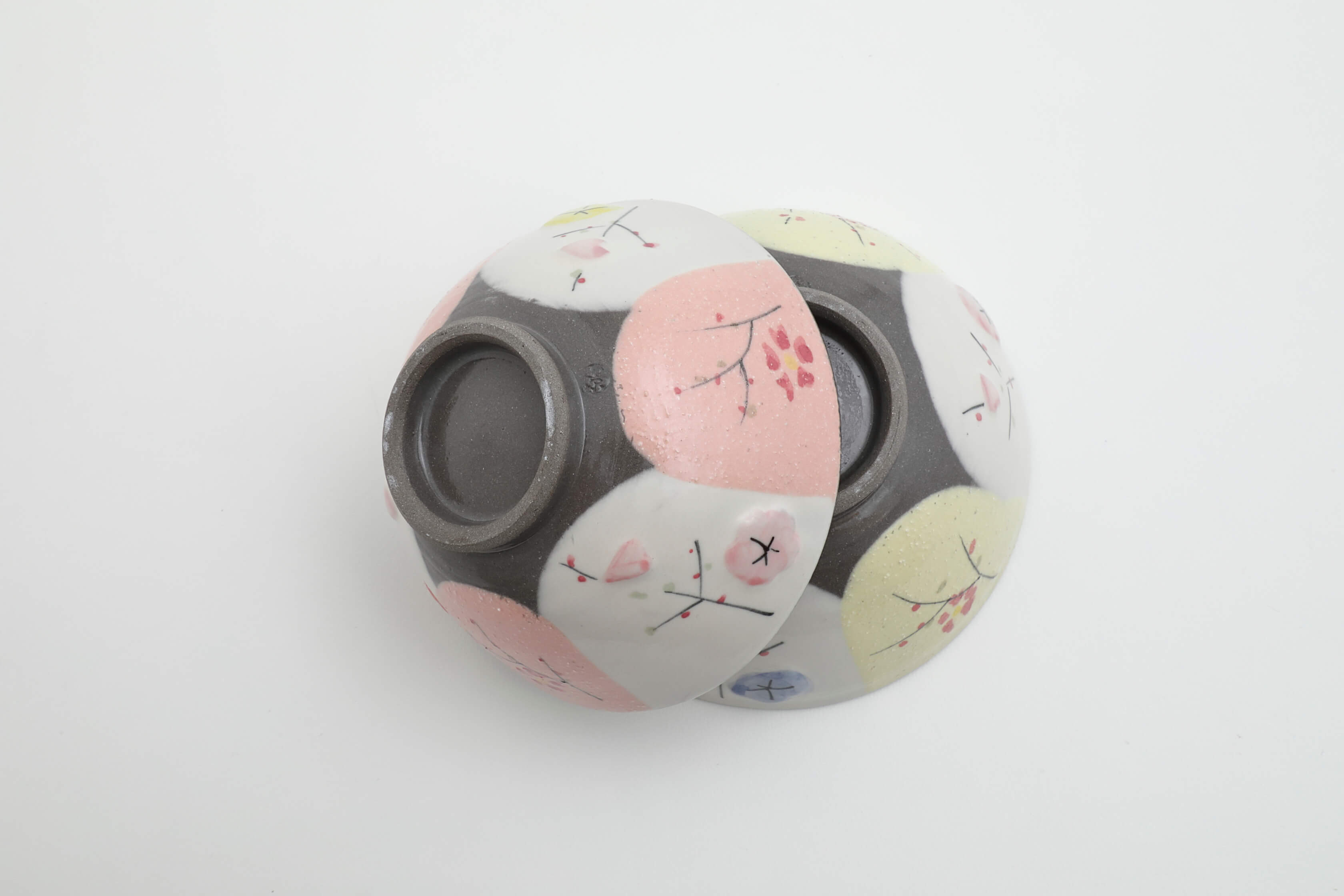 黒陶掛分貼付桜 ピンク 飯碗