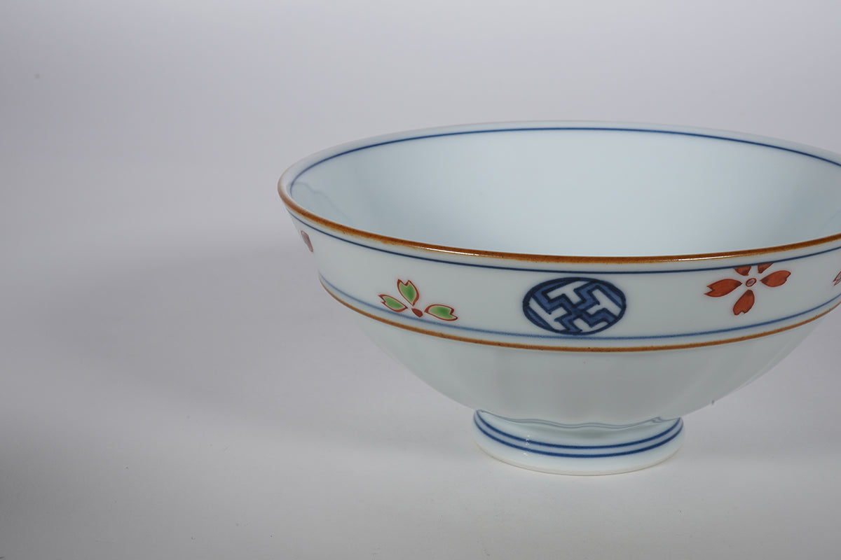 着彩桜に丸紋 組飯碗